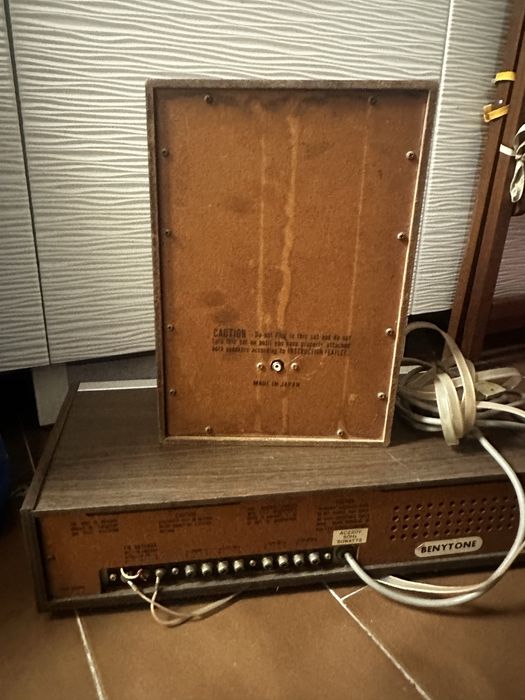 Radio antigo impecavel