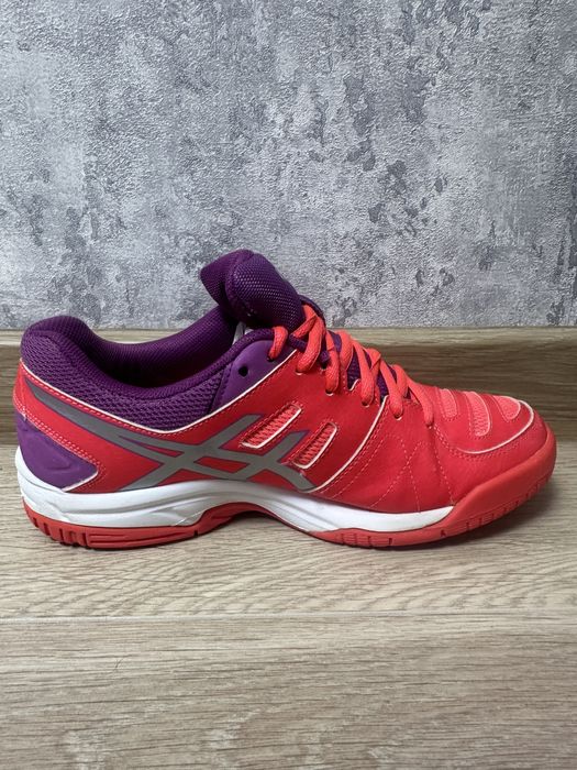 Продам Asics спортивні жіночі кросівки, стан 9/10