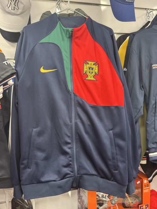 Equipamento seleção Portuguesa  novo, casaco e calça