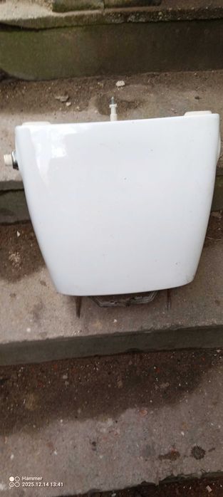 spłuczka ceramiczna