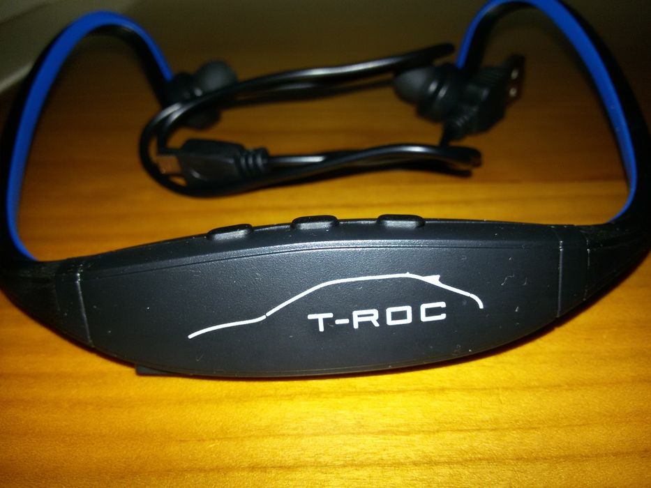 Auscultadores Bluetooth Volkswagen T-Roc novo / Rádio GPS Volkswagen