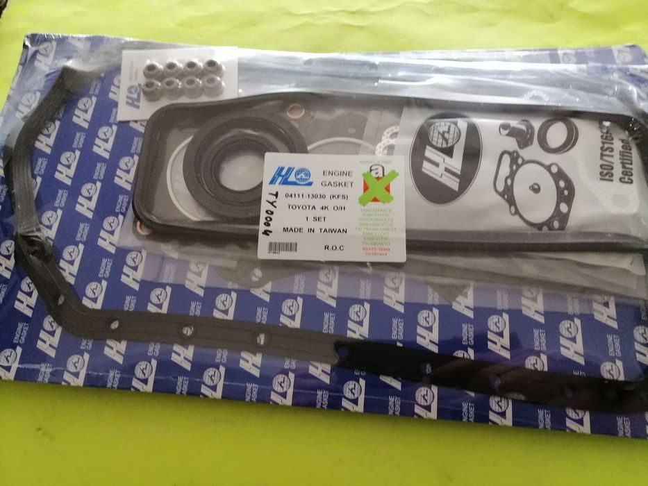 Jogo de juntas completo para o motor Toyota Corolla KE70 1.3 4K