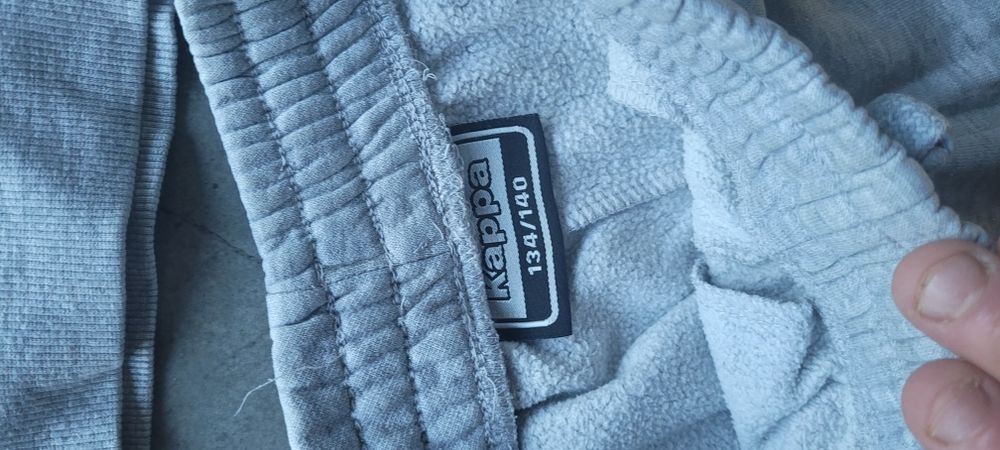 Dres dla chlopca 8 lat Kappa 134-140