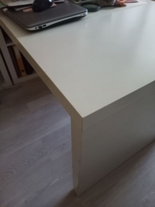 IKEA Secretária com estante e cadeira