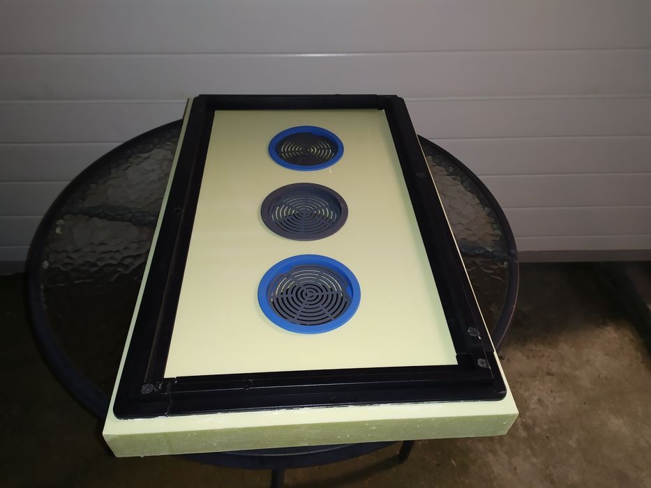 Ule warszawskie Warszawski korpusowy XPS700