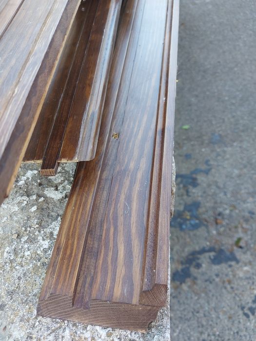 Listwy przypodłogowe, drewniane, sosnowe