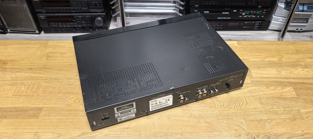 CD-програвач Philips CDR-765