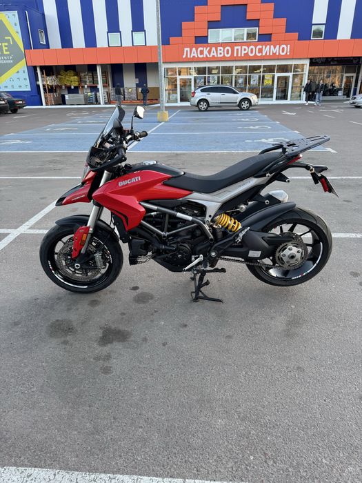 Ducati Hypermotard Hyperstrada 939