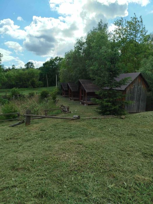 Продається земельна ділянка під бізнес чи житло центр Села