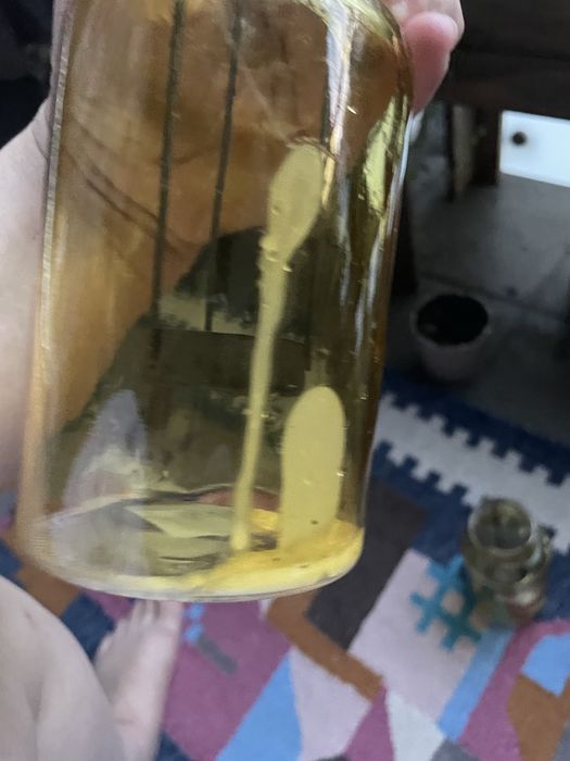 2 żółte lampoiny na T light szklane