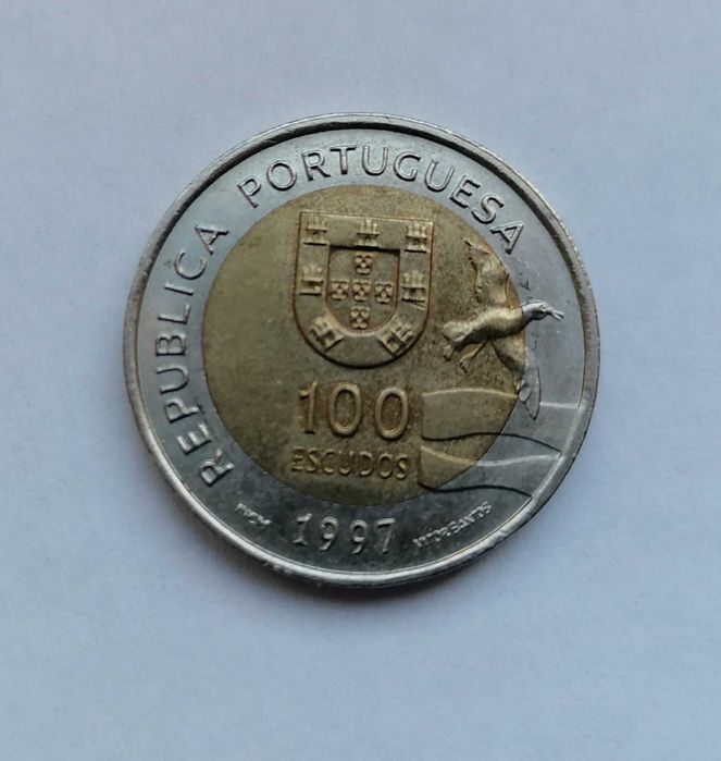 moedas comemorativas 200 e 100 escudos