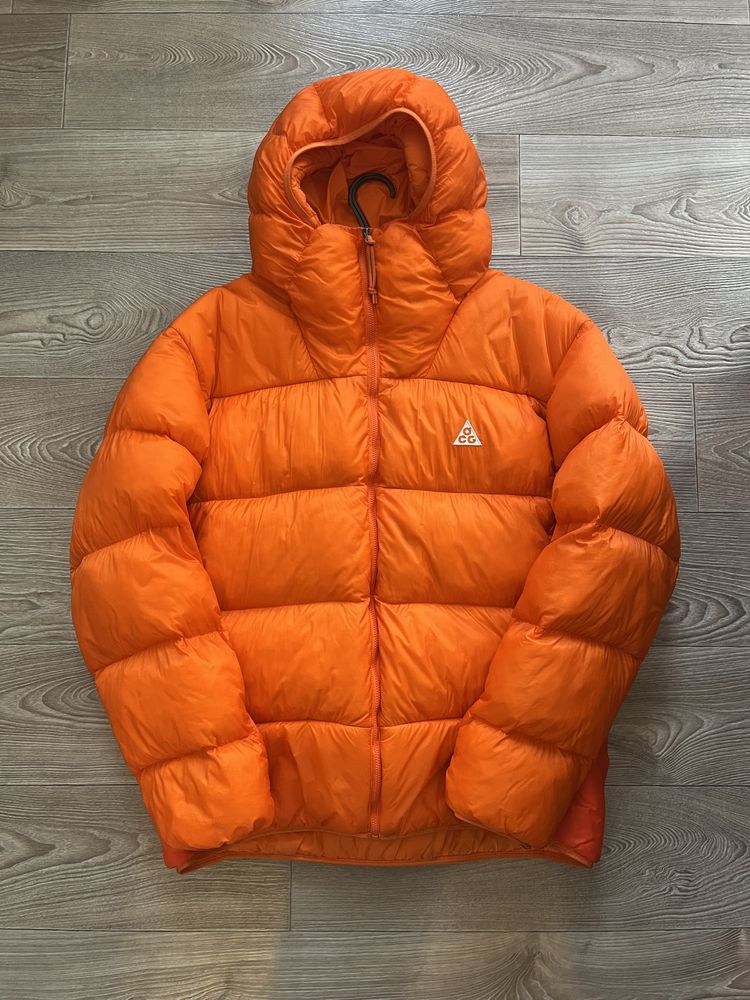 Nike doudoune orange hotsell