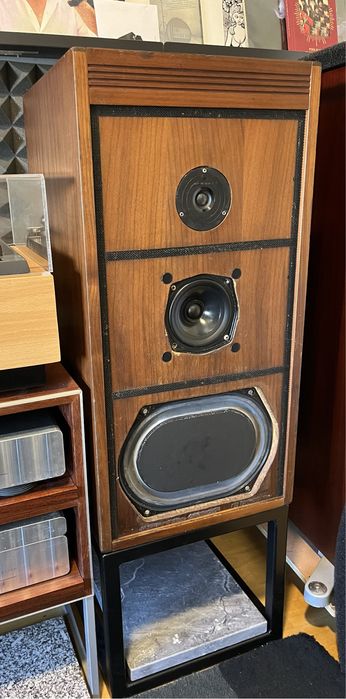 Linn Isobarik DMS, colunas vintage de referência