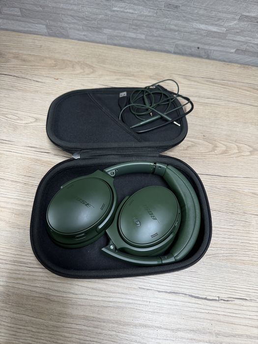 Bose QuietComfort (2024) оригінал, стан відмінний