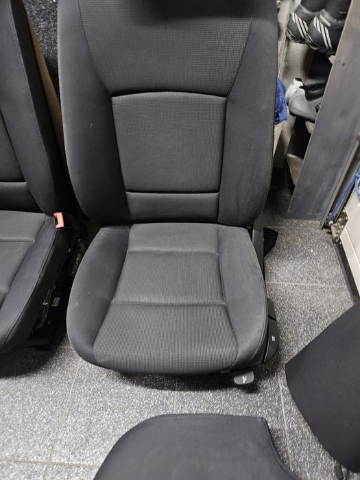 Fotele wnetrze bmw f11 przed lift 2013