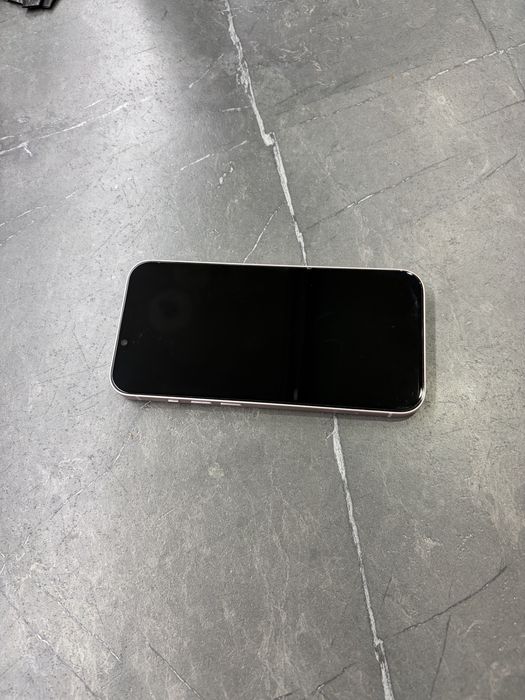 Iphone 13 128GB różowy