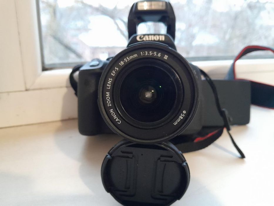 Фотоаппарат Canon EOS 700D