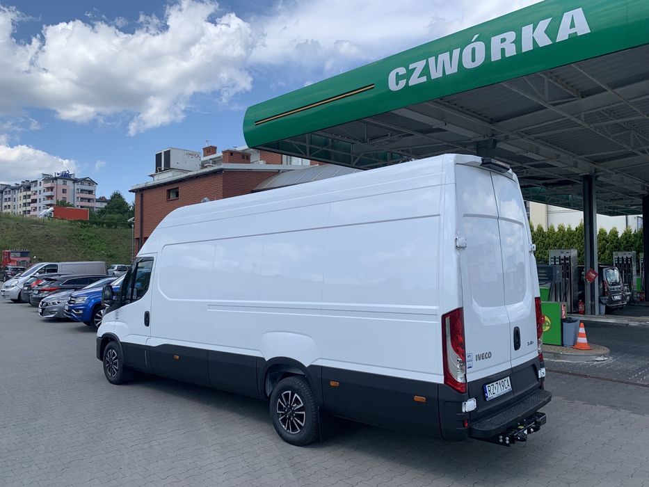 Bus Wynajem wypozycz Busa MAX Hak 200zl Rzeszow Nowka