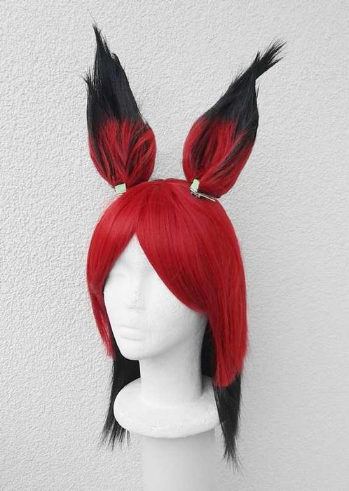Czerwona peruka z uszami cosplay czerwony wig Alastor Hazbin Hotel