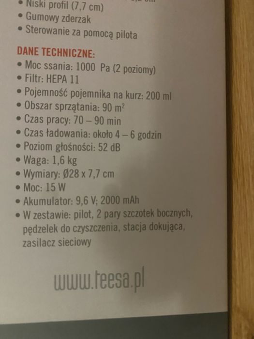 Robot sprzątajacy teesa