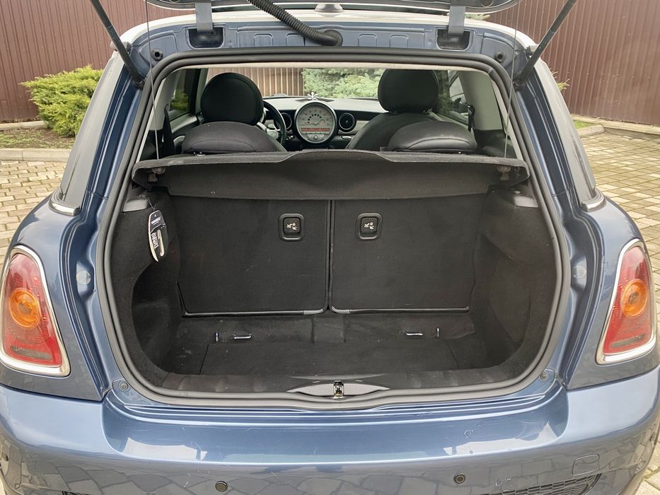 Mini Cooper S AVTOMAT