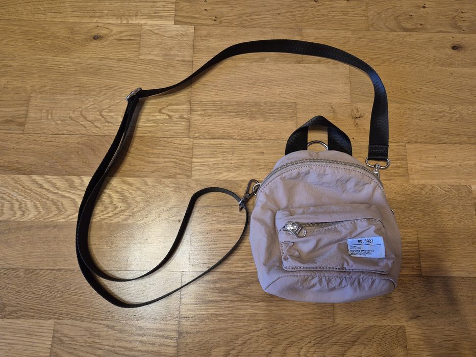 Damski mini plecaczek Cropp