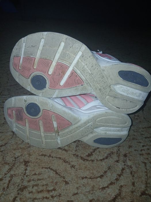 Buty sportowe adidas