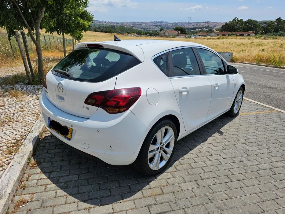 Opel Astra 1.7 CDTI Cosmo