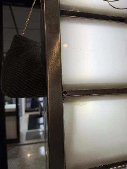 Painel expositor duplo luminoso