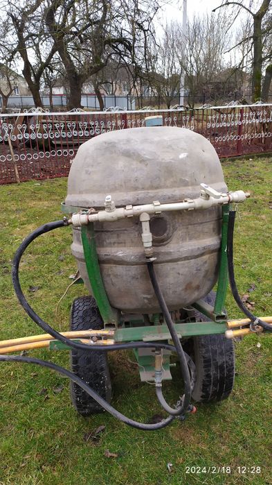 Оприскувач до мотоблока