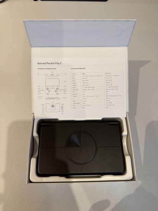 Consola retro Retroid Pocket Flip 2