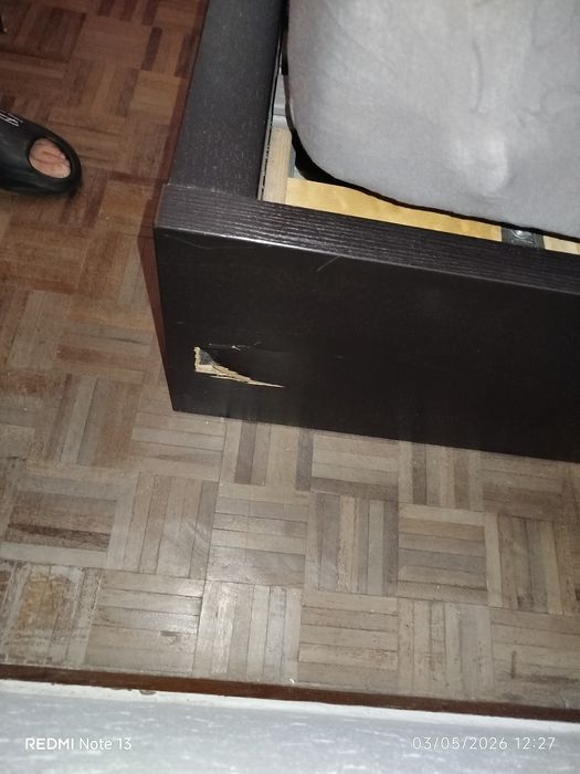 Cama de casal XL com 4 gavetas, estrado e colchão — 200€