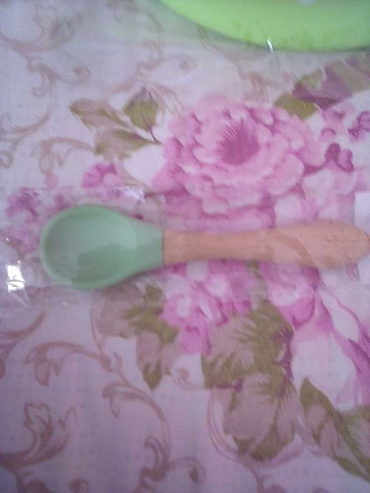 Слюнявчик силіконовий і ложечка