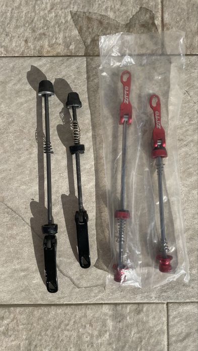 Apertos Rápidos/Eixos Bicicleta