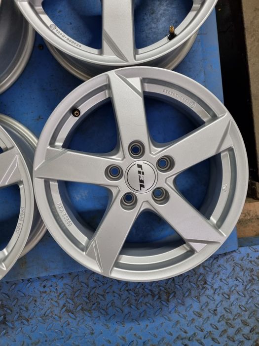 5x112 16" et45  Otwór 57.1  Audi Seat Skoda Volkswagen