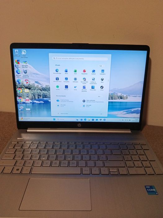 HP Laptop 15s  Como Novo  Intel Core i3 11.ª Geração Windows 11