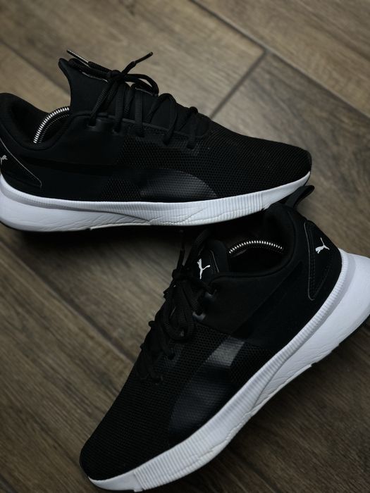 44(size) Кросівки Puma Flyer Runner