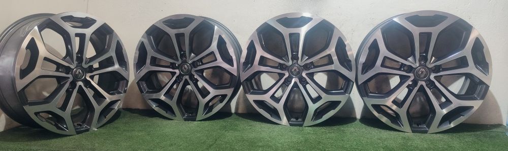 Felgi aluminiowe OE Renault Captur Koleos Kadjar 19" 7J et40 5x114.3 stan BDB