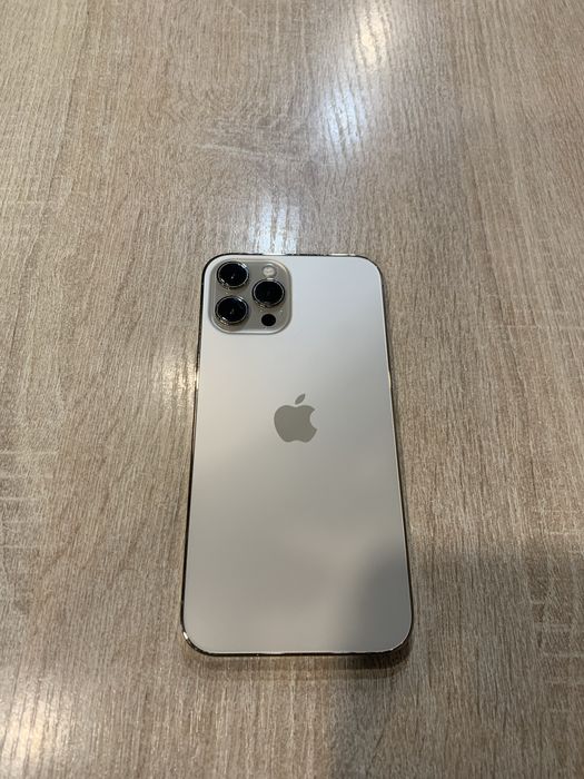 Iphone 12 Pro Max 256gb. Neverlock. Хороший стан. Обмін!
