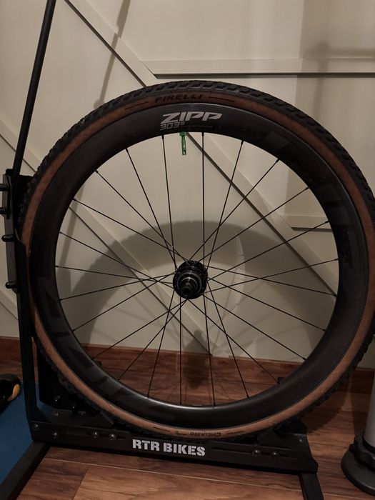 Koła ZIPP 303s Shimano XDR gravel szosa