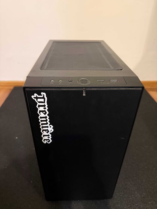 Fractal Design Define Mini C