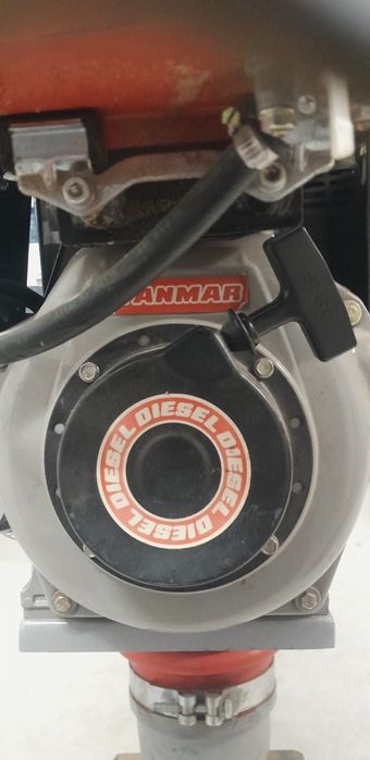 stopa wibracyjna yanmar