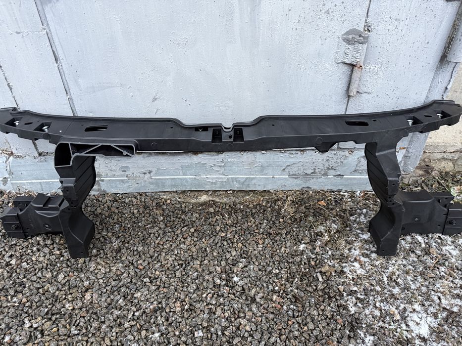 Телевизор Панель передняя комплектная transporter multivan 10-14 год