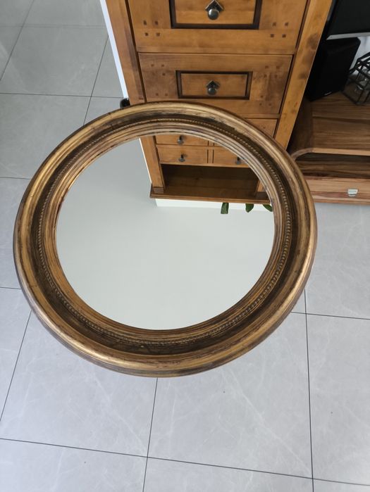 Lustro okrągłe 76 cm, drewniana rama vintage