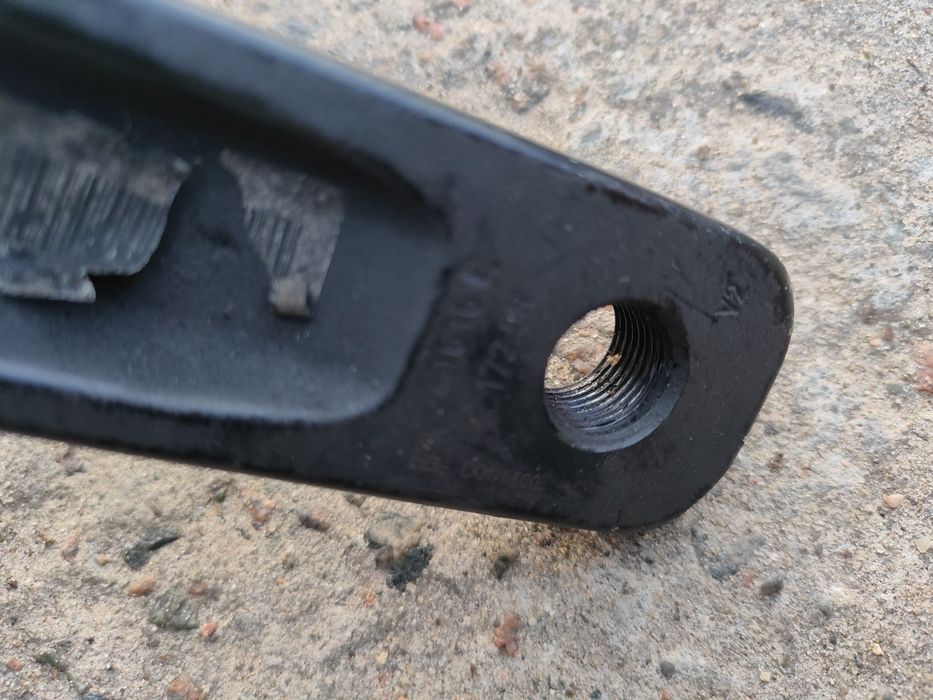 Велосипедные Шатуны Fsa с звёздами и кареткой