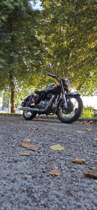 Royal Enfield 350 classic
