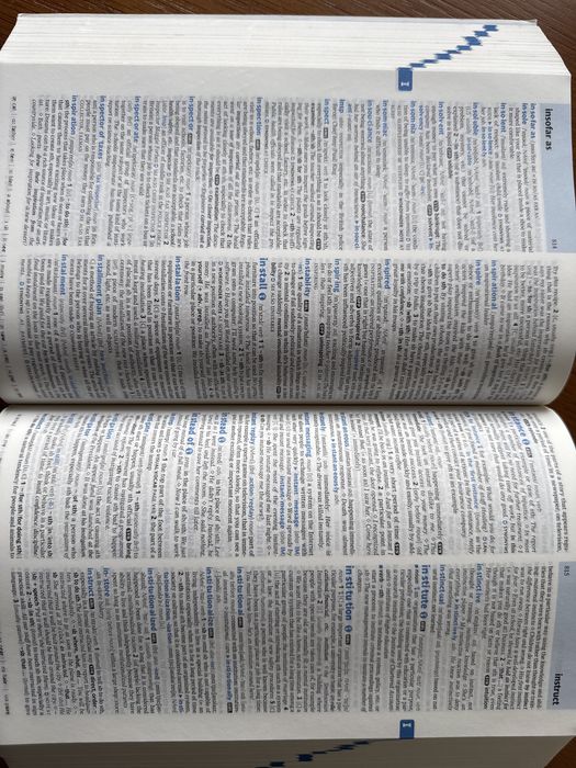 Dicionário Oxford Advanced Learner’s Dictionary, 9
