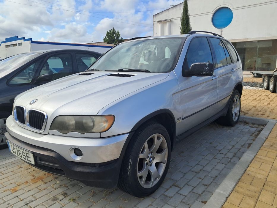 SUV BMW X5 (E53)