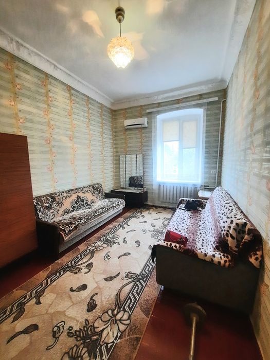 Продается комната в коммунальной квартире в центре Одессы
