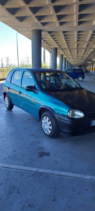 Corsa B 1.2 ano 95 bem estimado